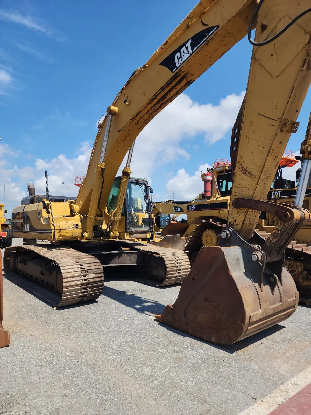 Pelle hydraulique CAT 345BL
